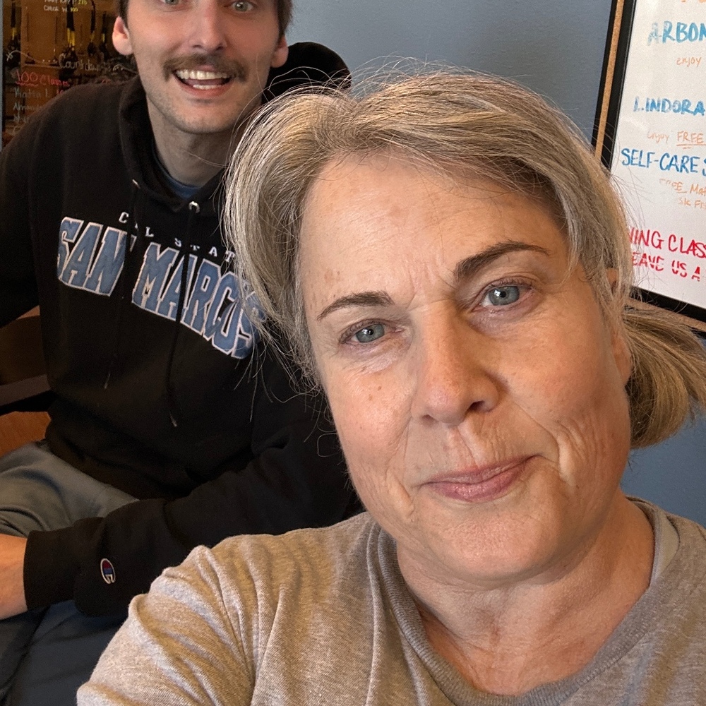 Meet your Posher, Toni